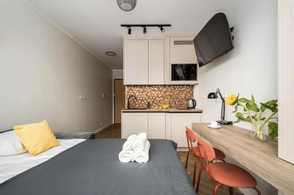 Apartment Aparthotel By Diokaonad